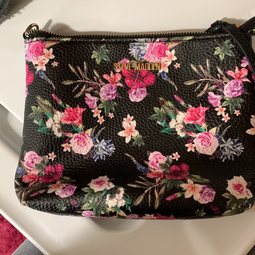 Steve Madden Handbag - Picture 11 of 13